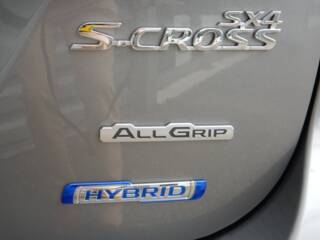 52000 : Hyundai Chaumont - Garage Michel Bazin - SUZUKI S-Cross - S-Cross - Galactic Gray - Transmission intégrale - Essence/Micro-Hybride