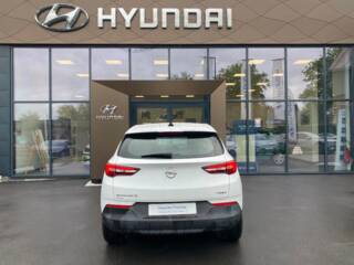 14400 : Hyundai Bayeux - Trajectoire Automobiles - OPEL Grandland X - Grandland X - Blanc Jade - Traction - Essence