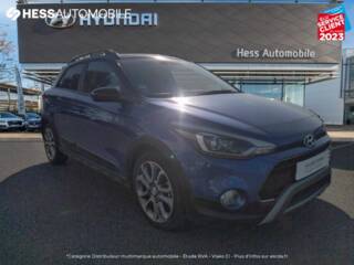 51100 : Hyundai Reims - HESS Automobile - HYUNDAI i20 Active - i20 Active - Champion Blue/Toit rétro Phantom Black - Traction - Essence