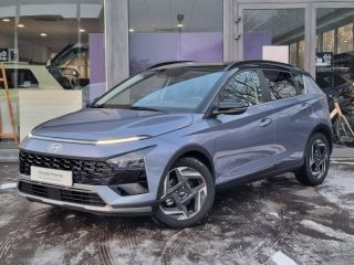 57100 : Hyundai Thionville - Théobald Automobiles - HYUNDAI Bayon - Bayon - Meta Blue Métal/Toit+rétros Black - Traction - Essence