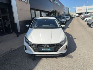 04100 : Hyundai Manosque - Pedinielli - HYUNDAI i20 Initia - i20 III - BLANC - Boîte manuelle - Essence sans plomb
