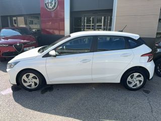 04100 : Hyundai Manosque - Pedinielli - HYUNDAI i20 Initia - i20 III - BLANC - Boîte manuelle - Essence sans plomb