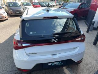 04100 : Hyundai Manosque - Pedinielli - HYUNDAI i20 Initia - i20 III - BLANC - Boîte manuelle - Essence sans plomb