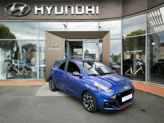 19100 : Hyundai Brive-la-Gaillarde - Garage Pouget - HYUNDAI i10 - i10 - Intense Blue Métal - Traction - Essence
