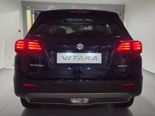 78000 : Hyundai Versailles - SOCOHY - SUZUKI Vitara - Vitara - So'Color Sphere Blue Pearl/Black métal - Transmission intégrale - Essence/Micro-Hybride