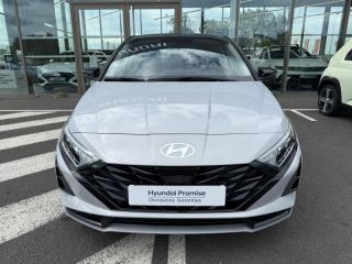 37540 : Hyundai Tours - EOS des Nations - HYUNDAI i20 - i20 - Lumen Gray Métal/Toit+rétros Black - Traction - Essence/Micro-Hybride