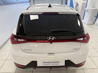08000 : Hyundai Charleville-Mézières - SVTA - HYUNDAI i20 Intuitive - i20 III - Blanc - Boîte manuelle - Essence sans plomb