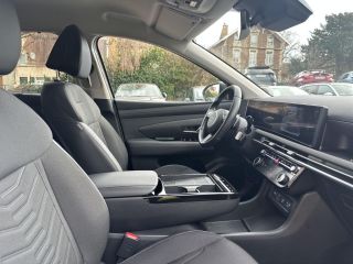 62360 : Hyundai Boulogne-sur-Mer - Garage Du Château - HYUNDAI TUCSON Creative - TUCSON IV - Blanc - Boîte automatique - Essence / Courant électrique