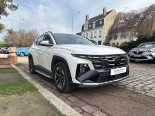 62360 : Hyundai Boulogne-sur-Mer - Garage Du Château - HYUNDAI TUCSON Creative - TUCSON IV - Blanc - Boîte automatique - Essence / Courant électrique
