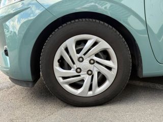 14100 : Hyundai Lisieux - Trajectoire Automobiles - HYUNDAI i10 - i10 - Vert - Traction - Essence