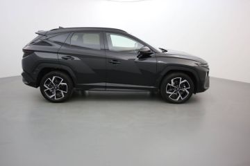 01150 : Stock constructeur - HYUNDAI TUCSON N Line Creative - TUCSON IV - Noir - Boîte automatique - Essence / Courant électrique
