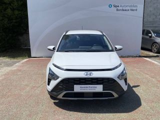 33110 : Hyundai Bordeaux Nord Le Bouscat - Sipa Automobiles - HYUNDAI BAYON Initia - BAYON (03/2021-05/2024) - Blanc - Boîte manuelle - Essence sans plomb