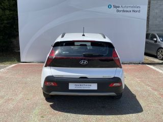 33110 : Hyundai Bordeaux Nord Le Bouscat - Sipa Automobiles - HYUNDAI BAYON Initia - BAYON (03/2021-05/2024) - Blanc - Boîte manuelle - Essence sans plomb