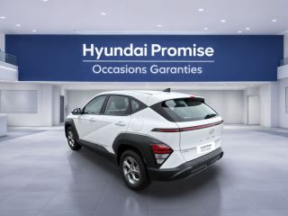 49300 : Hyundai Cholet - Océane Auto - HYUNDAI KONA Intuitive - KONA II - Blanc - Automate sequentiel - Essence / Courant électrique