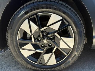 14100 : Hyundai Lisieux - Trajectoire Automobiles - HYUNDAI Kona - Kona - Ecotronic Gray perlé métallisé - Traction - Hybride : Essence/Electrique