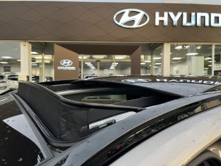 38200 : Hyundai Vienne - Groupe Central Autos - HYUNDAI TUCSON Executive - TUCSON IV - Gris - Boîte automatique - Essence / Courant électrique