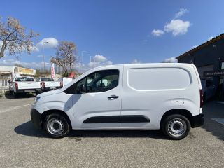 84120 : Hyundai PERTUIS - SA PEDINIELLI - CITROEN BERLINGO FOURGON CLUB - BERLINGO II - BLANC - Boîte manuelle - Diesel