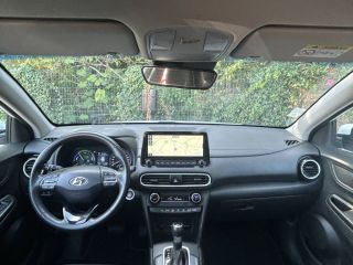 33110 : Hyundai Bordeaux Nord Le Bouscat - Sipa Automobiles - HYUNDAI KONA HYBRID Edition #1 - KONA - BLANC - Automate sequentiel - Essence / Courant électrique