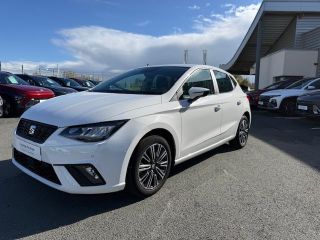49300 : Hyundai Cholet - Océane Auto - SEAT IBIZA Urban - IBIZA V - Blanc - Boîte manuelle - Essence sans plomb