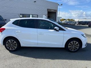 49300 : Hyundai Cholet - Océane Auto - SEAT IBIZA Urban - IBIZA V - Blanc - Boîte manuelle - Essence sans plomb