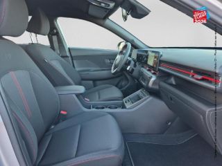 51100 : Hyundai Reims - HESS Automobile - HYUNDAI Kona - Kona - Shimmering Silver Métal - Traction - Electrique