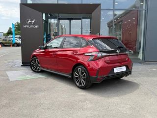 72100 : Hyundai Le Mans - GCH LE MANS - HYUNDAI i20 - i20 - Dragon Red Métal/Toit/rétro Black - Traction - Essence/Micro-Hybride