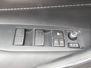 52000 : Hyundai Chaumont - Garage Michel Bazin - SUZUKI Swace - Swace - Black Mica - Traction - Hybride : Essence/Electrique