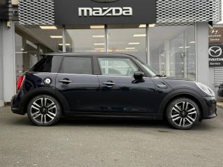 29000 : Hyundai Quimper - Iroise Automobiles - MINI Mini 5 Portes - Mini 5 Portes - Enigmatic Black - Traction - Essence