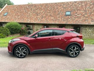 62360 : Hyundai Boulogne-sur-Mer - Garage Du Château - TOYOTA C-HR HYBRIDE RC18 Edition - C-HR - Rouge - Automate à fonct. Continu - Essence / Courant électrique