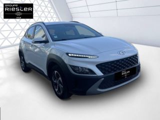 77100 : Hyundai Meaux - Protea by Riester - HYUNDAI KONA HYBRID Intuitive - KONA - BLANC - Automate sequentiel - Essence / Courant électrique