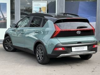 57100 : Hyundai Thionville - Théobald Automobiles - HYUNDAI Bayon - Bayon - Mangrove Green Métal/Toit/rétros Black - Traction - Essence/Micro-Hybride