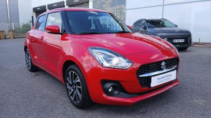 60880 : Hyundai Compiègne - Groupe PROTEA - SUZUKI SWIFT Privilège - SWIFT III - ROUGE - Automate à fonct. Continu - Essence sans plomb