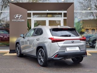 77240 : Hyundai Melun - CAP FOURNIER - LEXUS UX Luxe - UX - Gris - Automate à fonct. Continu - Essence / Courant électrique