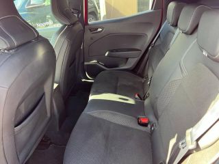 64100 : Hyundai Bayonne - Oceanic Auto - RENAULT Clio - Clio - Rouge Flamme - Traction - Essence