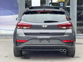57100 : Hyundai Thionville - Théobald Automobiles - HYUNDAI i30 - i30 - Ecotronic Grey métal - Traction - Essence/Micro-Hybride