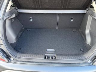 72100 : Hyundai Le Mans - GCA LE MANS - HYUNDAI Kona - Kona - Phantom Black Métal - Traction - Hybride : Essence/Electrique