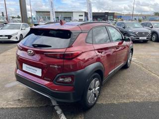 72100 : Hyundai Le Mans - Planet Auto - HYUNDAI Kona - Kona - Sunset Red Métal - Traction - Electrique