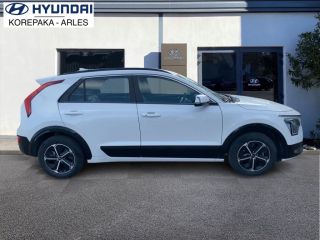 13200 : HYUNDAI Arles - Lexa Automobile - KIA NIRO Active - NIRO II - Blanc - Automate sequentiel - Essence / Courant électrique