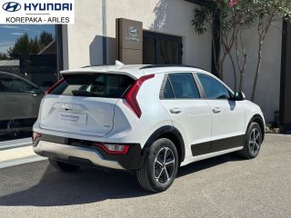 13200 : HYUNDAI Arles - Lexa Automobile - KIA NIRO Active - NIRO II - Blanc - Automate sequentiel - Essence / Courant électrique
