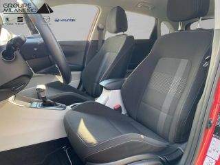 13300 : Hyundai Salon de Provence - Cap Milanesio - HYUNDAI i20 Executive - i20 III - DRAGON RED / PHANTOM BLACK  - Automate sequentiel - Essence sans plomb