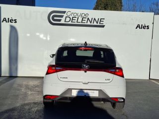 30100 : Hyundai Alès - Auto Hall - HYUNDAI i20 Intuitive - i20 III - Blanc - Automate sequentiel - Essence sans plomb