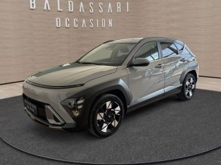 83130 : Hyundai Toulon - Autodif SAS - Groupe BALDASSARI - HYUNDAI KONA Creative - KONA II - CYBER GREY - Automate sequentiel - Essence / Courant électrique