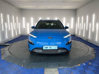 31200 : Hyundai TOULOUSE NORD - AUTO NORD - HYUNDAI KONA ELECTRIC Intuitive - KONA ELECTRIQUE - Surfy Blue - Automate à fonct. Continu - Courant électrique