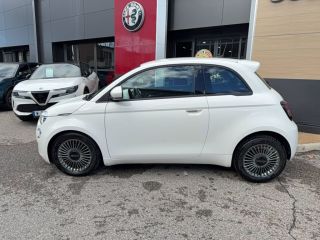04100 : Hyundai Manosque - Pedinielli - FIAT 500e BERLINE Icône - 500 III - Blanc - Automate à fonct. Continu - Courant électrique