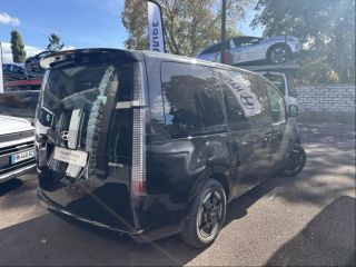 89100 : Hyundai Sens - APS - HYUNDAI Staria - Staria - Abyss Black Perlée - Traction - Electrique