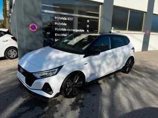 06130 : Hyundai Grasse - Garage Jean Cauvin - HYUNDAI i20 - i20 - BLANC - Traction - Essence/Micro-Hybride