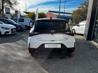 06130 : Hyundai Grasse - Garage Jean Cauvin - HYUNDAI i20 - i20 - BLANC - Traction - Essence/Micro-Hybride