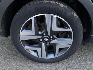 49070 : Hyundai Angers - Oceane Automobiles - HYUNDAI BAYON Creative - BAYON - Noir - Automate sequentiel - Essence sans plomb