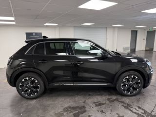 60000 : Hyundai Beauvais - Protea by Riester - FIAT 600 La Prima - 600 - Noir - Boîte automatique - Essence sans plomb