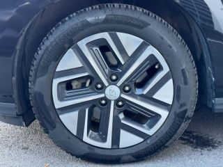 14100 : Hyundai Lisieux - Trajectoire Automobiles - HYUNDAI Kona - Kona - Phantom Black Métal - Traction - Electrique